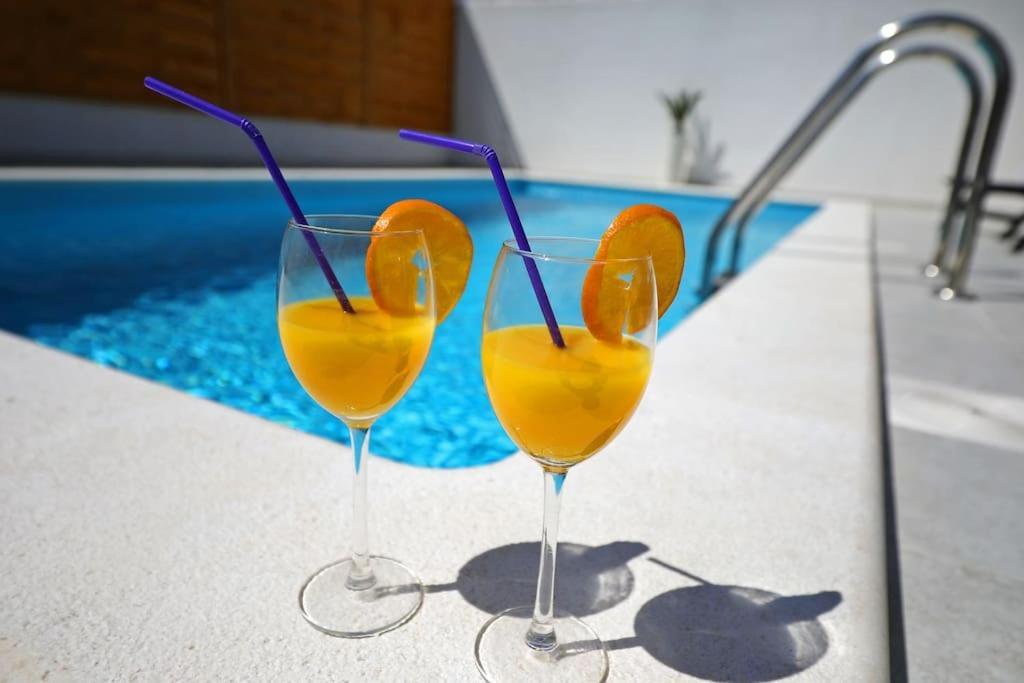 Luxury Apartment Petra With Private Pool Zadar Exterior photo