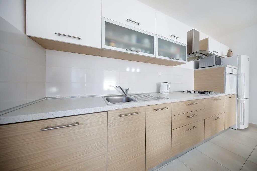 Luxury Apartment Petra With Private Pool Zadar Exterior photo