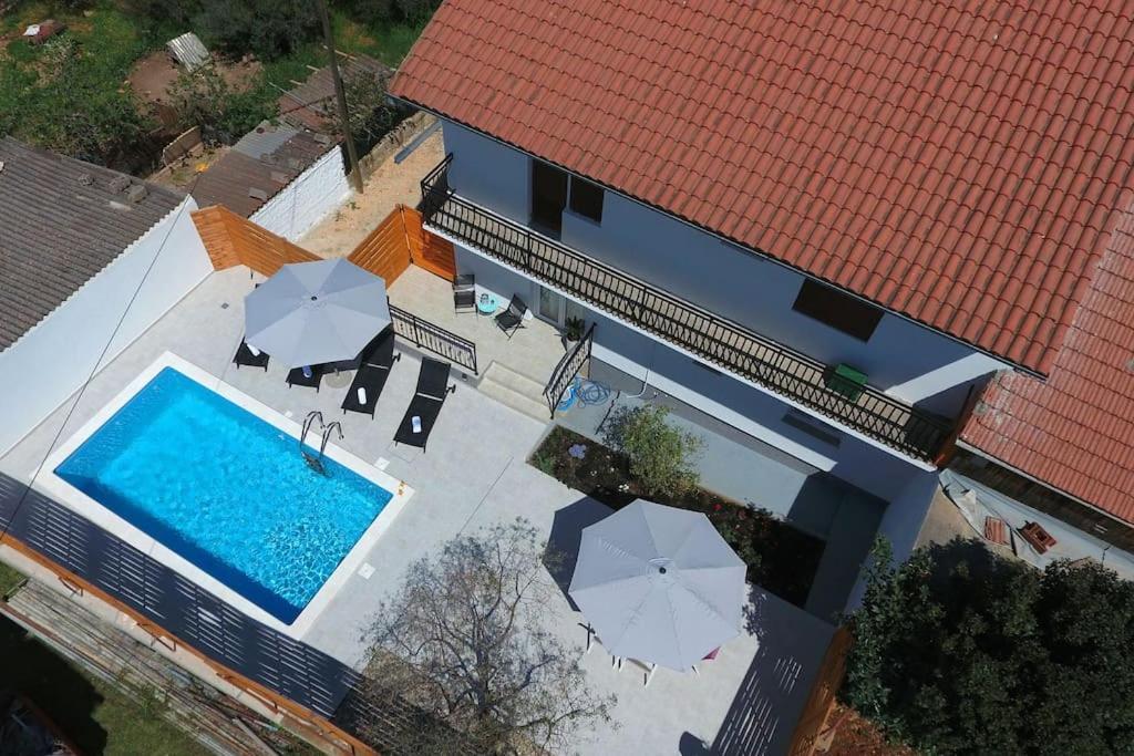 Luxury Apartment Petra With Private Pool Zadar Exterior photo