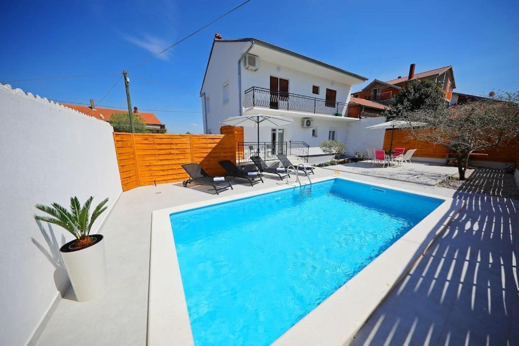 Luxury Apartment Petra With Private Pool Zadar Exterior photo