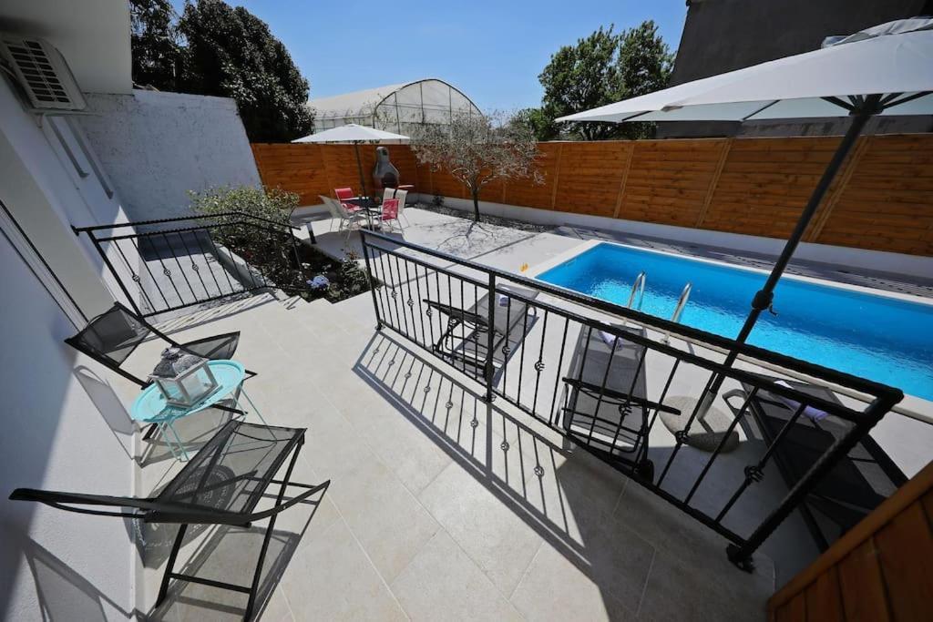 Luxury Apartment Petra With Private Pool Zadar Exterior photo
