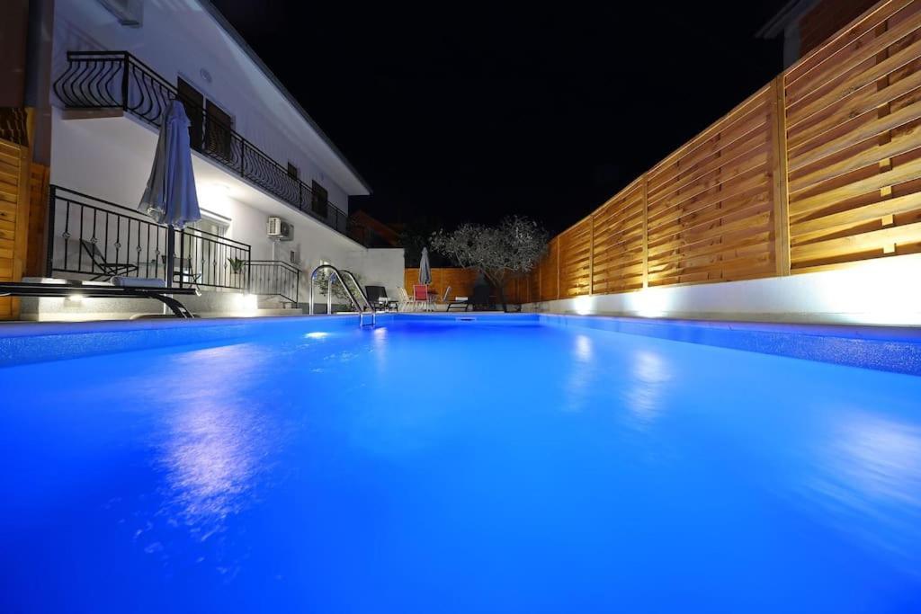 Luxury Apartment Petra With Private Pool Zadar Exterior photo